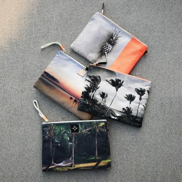 India Hicks Insta Pouch - The Dock - Picture 8 of 8